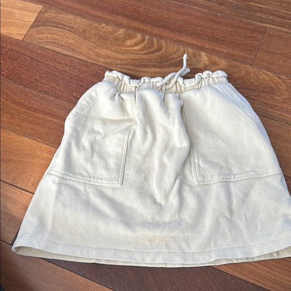 Zara White Mini A-line Skirt with Cargo Style - Picture 1 of 6